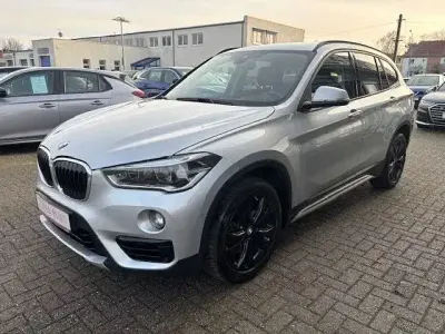 Gebraucht BMW X1 Sport Line 140 PS (102 kW) 2017 Silber SUV