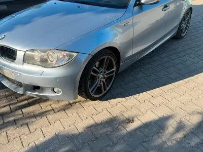 Gebraucht BMW 120 177 PS (130 kW) 2011 Blau Kleinwagen