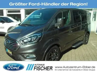 Second-hand Ford Tourneo Custom Titanium X 2020 Gri Van