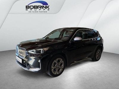 Gebraucht BMW iX1 Luxury Line 150 kW (204 PS) 2024 Schwarz SUV