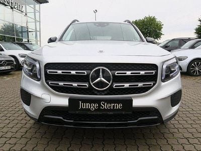 Mercedes GLB180