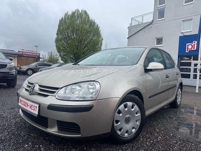 Usata VW Golf IV Trendline 75 CV (55 kW) 2005 Beige Berlina