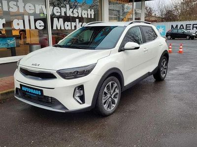 Clear white Gebraucht 2023 Kia Stonic Spirit SUV | 18.950 € (Fairer Preis)
