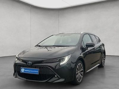 Schwarz Gebraucht 2022 Toyota Corolla Team Kombi | 25.990 € (Guter Preis)