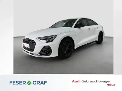 Gebraucht Audi S3 Sport 333 PS (244 kW) 2025 Arkonaweiß Limousine