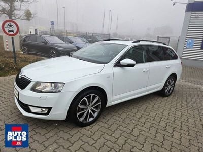 Weiß Gebraucht 2015 Skoda Octavia Kombi | 10.989 € (Fairer Preis)
