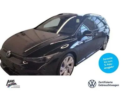 Gebraucht VW Golf VIII R 333 PS (244 kW) 2025 Grenadillschwarz metallic Kombi