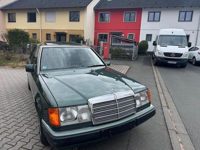 Gebraucht Mercedes 300 179 PS (131 kW) 1992 Grün Limousine