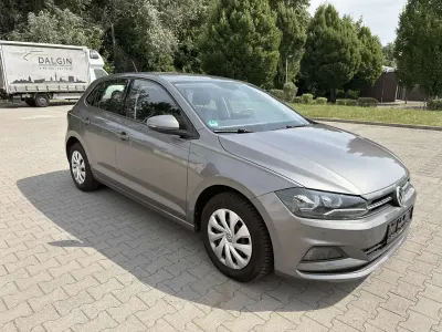 Gebraucht VW Polo 75 PS (55 kW) 2018 Grau Kleinwagen