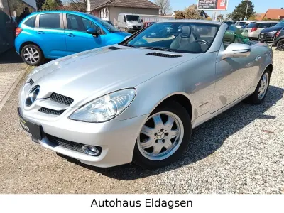 Gebraucht Mercedes SLK200 184 PS (135 kW) 2008 Silber Cabrio