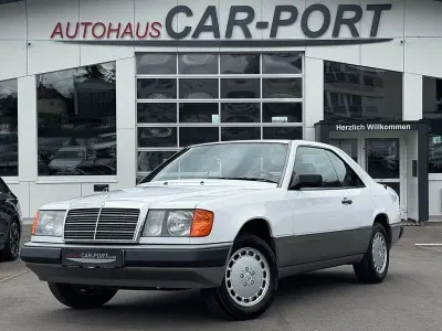 Gebraucht Mercedes 300 180 PS (132 kW) 1987 Weiß Coupé