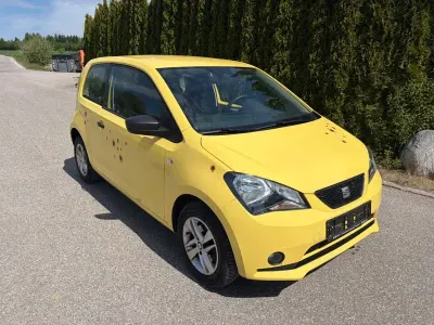 Używany Seat Mii Reference 68 KM (50 kW) 2017 Żółty Hatchback