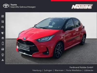 Gebraucht Toyota Yaris Hybrid Edition 116 PS (85 kW) 2020 Rot Limousine