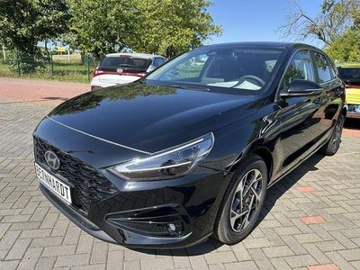 Neu Hyundai i30 Style 140 PS (102 kW) 2025 Schwarz Limousine