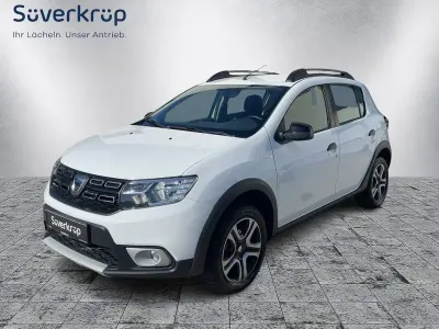 Gebraucht Dacia Sandero Celebration 90 PS (66 kW) 2018 Weiß Limousine