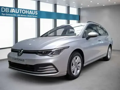 Gebraucht VW Golf VIII Life 110 PS (80 kW) 2024 Silber Kombi