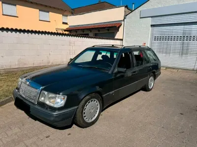 Gebraucht Mercedes E300 Sportline 180 PS (132 kW) 1991 Schwarz Kombi