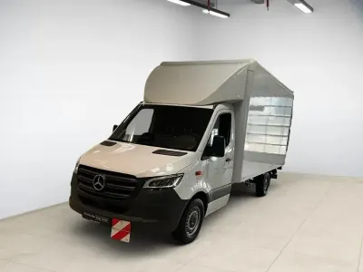 Gebraucht Mercedes Sprinter 170 PS (125 kW) 2025 Arktikweiß Van