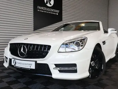 Gebraucht Mercedes SLK350 AMG 306 PS (225 kW) 2016 Polar white (149u) Cabrio