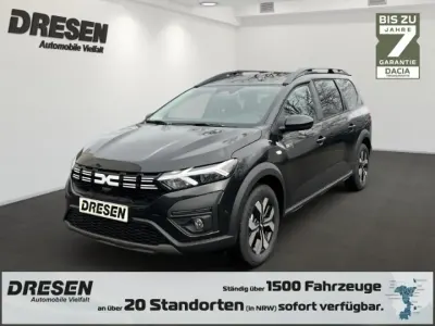 Neu Dacia Jogger Expression 141 PS (103 kW) 2026 Schwarz Van / Kleinbus