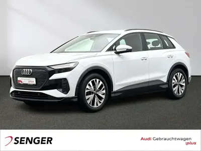 Gebraucht Audi Q4 e-tron Comfort 125 kW (170 PS) 2023 Gletscherweiß metallic SUV