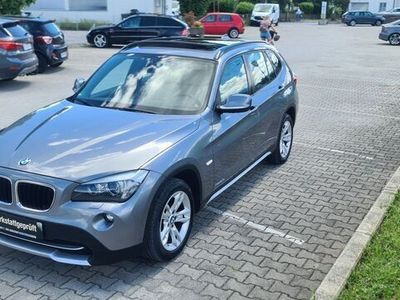 gebraucht BMW X1 xDrive20d Leder Pano Bi-Xenon PDC Navi Bluetooth