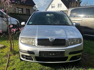 Usata Skoda Fabia 75 CV (55 kW) 2006 Argento Station wagon