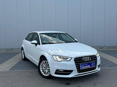 Gebraucht Audi A3 105 PS (77 kW) 2013 Weiß Limousine