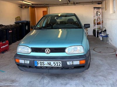 Second-hand VW Golf III 75 CP (55 kW) 1992 Albastru Hatchback