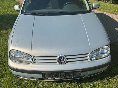 VW Golf IV