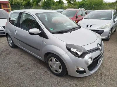 Gebraucht Renault Twingo 75 PS (55 kW) 2013 Silber Kleinwagen
