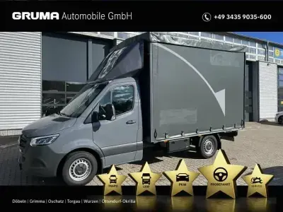 Gebraucht Mercedes Sprinter 190 PS (139 kW) 2024 Grau Van