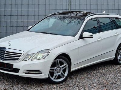 Gebraucht Mercedes E200 184 PS (135 kW) 2012 Weiß Kombi
