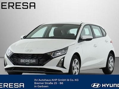 Weiß Neu 2025 Hyundai i20 Select Limousine | 16.880 € (Guter Preis)