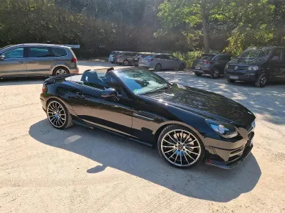 Gebraucht Mercedes SLK200 184 PS (135 kW) 2015 Schwarz Cabrio