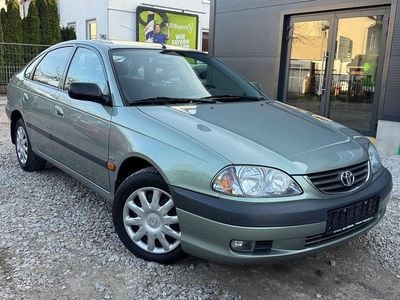 Gebraucht Toyota Avensis Style 129 PS (94 kW) 2001 Grün Limousine