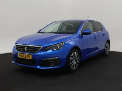 Occasion Peugeot 308 Allure 131 PK (96 kW) 2021 Blauw Sedan
