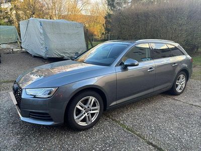 Gebraucht Audi A4 Ambiente 150 PS (110 kW) 2018 Grau Kombi