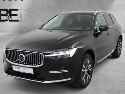 Usata Volvo XC60 Core 350 CV (257 kW) 2023 Nero SUV