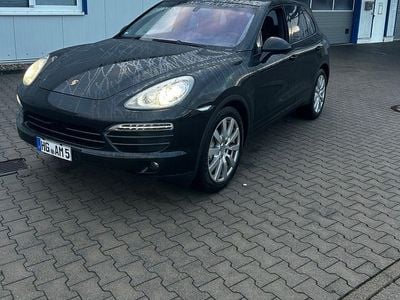 Second-hand Porsche Cayenne S 400 CP (294 kW) 2011 Negru SUV