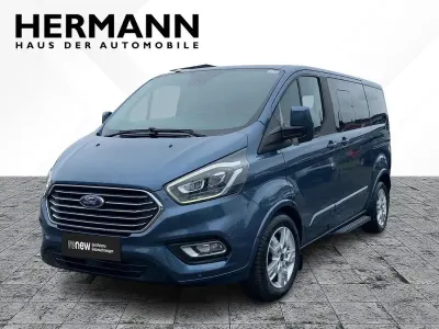 Gebraucht Ford Tourneo Titanium 170 PS (125 kW) 2019 Chromablau (blau) Kombi