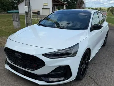 Gebraucht Ford Focus ST 280 PS (205 kW) 2024 Weiß Limousine