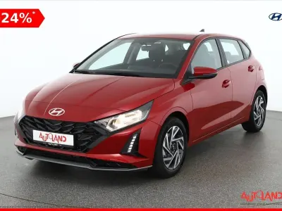 Neu Hyundai i20 101 PS (74 kW) 2026 Rot Kleinwagen