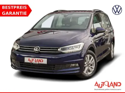 Gebraucht VW Touran Comfortline 150 PS (110 kW) 2022 Schwarz Van / Kleinbus
