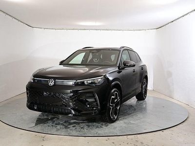 Neu VW Tiguan R-line 204 PS (150 kW) 2025 Grenadillschwarz metallic SUV