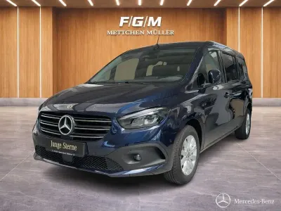 Gebraucht Mercedes T180 Progressive 131 PS (96 kW) 2025 Cavansitblau Van / Kleinbus