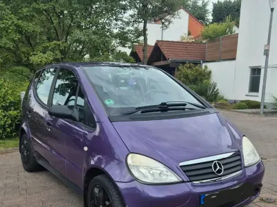 Gebraucht Mercedes A160 102 PS (75 kW) 1999 Andere farben Kleinwagen