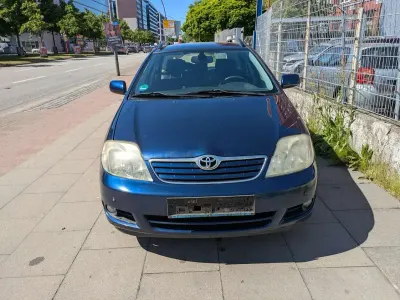 Gebraucht Toyota Corolla Sol 110 PS (80 kW) 2004 Dark blue mica metallic Kombi