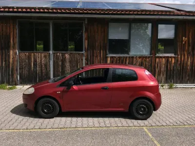 Gebraucht Fiat Grande Punto 65 PS (47 kW) 2008 Rot Kleinwagen