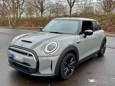 Gebraucht Mini Cooper SE 135 kW (184 PS) 2022 Grau Kleinwagen
